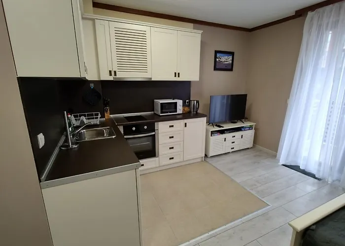 Four Seasons Apartman *